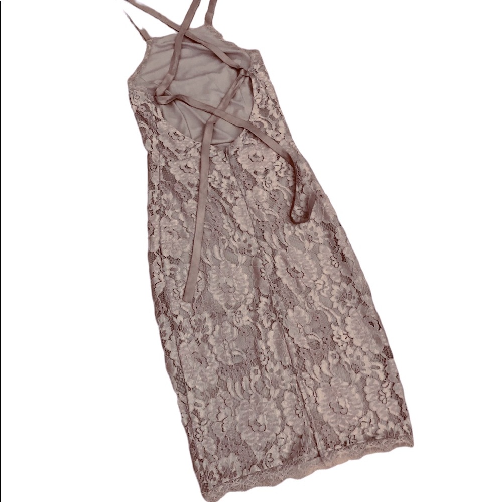 Lulu’s Gray Lace Midi Evening Dress - Picture 3 of 3